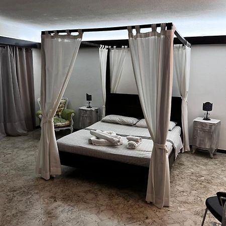 B&B Castello Bari Esterno foto